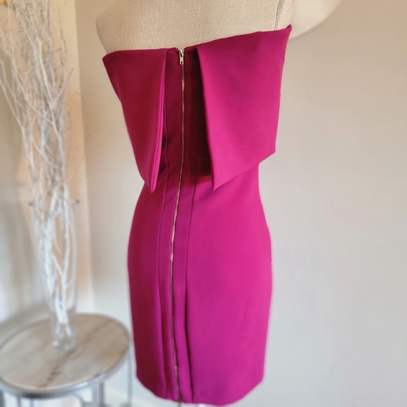 Rubber Ducky Off Shoulder Magenta Dress - Picture 2 of 7